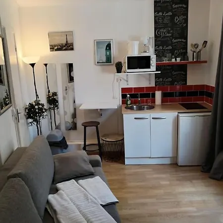 Rue De La Sante Apartmán *