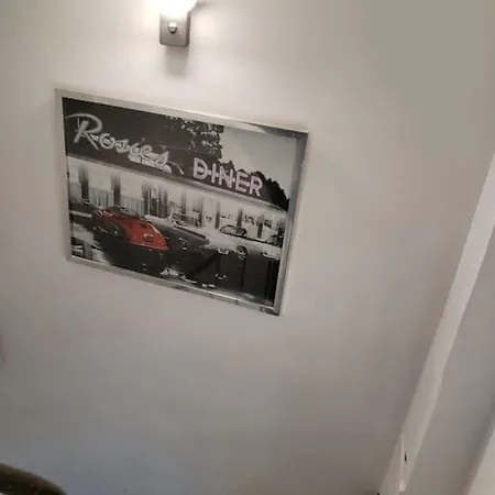 Апартаменты Rue De La Sante